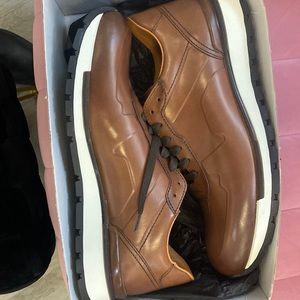 Brunomagli Davio hand brushed leather sneaker